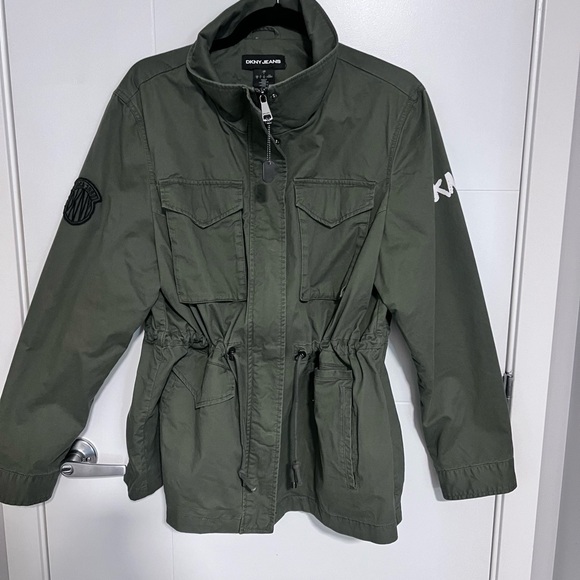 DKNY jacket - Picture 9 of 9